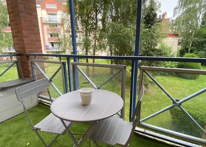 Appartement T2 Refait A Neuf ! Parc Monceau